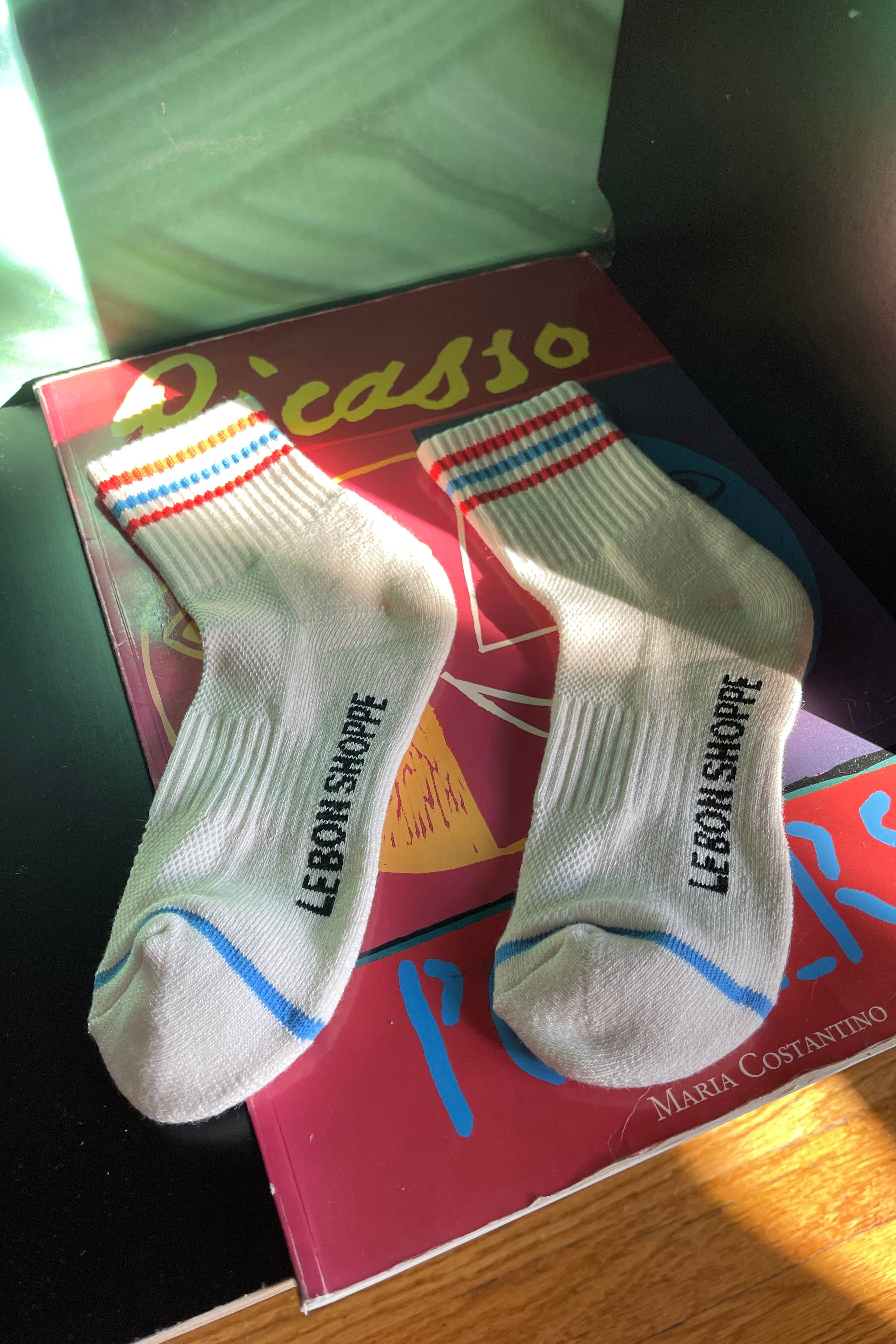 Girlfriend Socks: Ivory